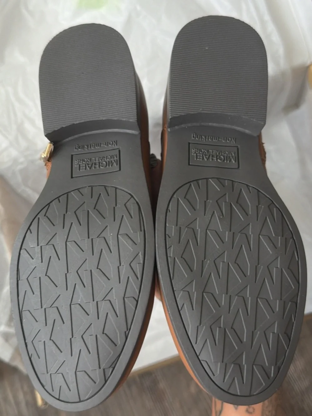 Michael Kors stylish michael